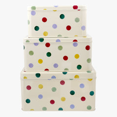 Emma Bridgewater set of 3 Square Cake Tins - Made from Steel featuring an edgy square but soft look. Find a colourful polka dot style that would be perfect to store and transport pastries, biscuits and al kinds of cakes.. 